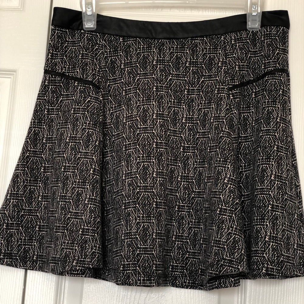 Lush Mini Black and Cream Flared Skirt